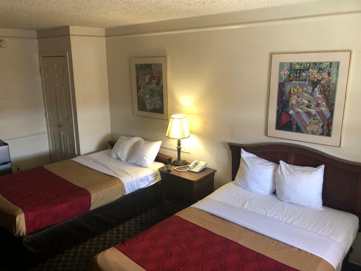 Americas Best Value Inn DEN Exterior foto